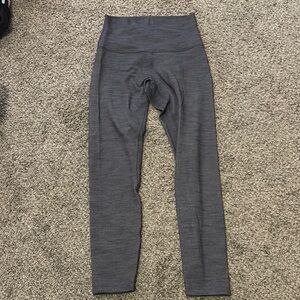 Gray Lululemon aligns size 4